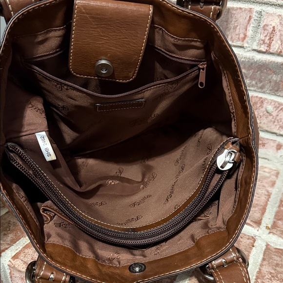 Women’s Fossil Brown Leather Tote Bag - Picture 11 of 14